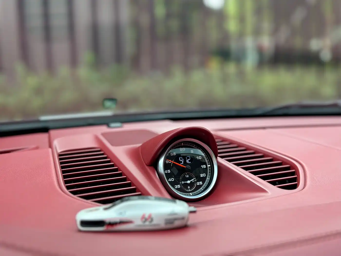 Porsche 911 2012 Carrera S 3.8L фото 8