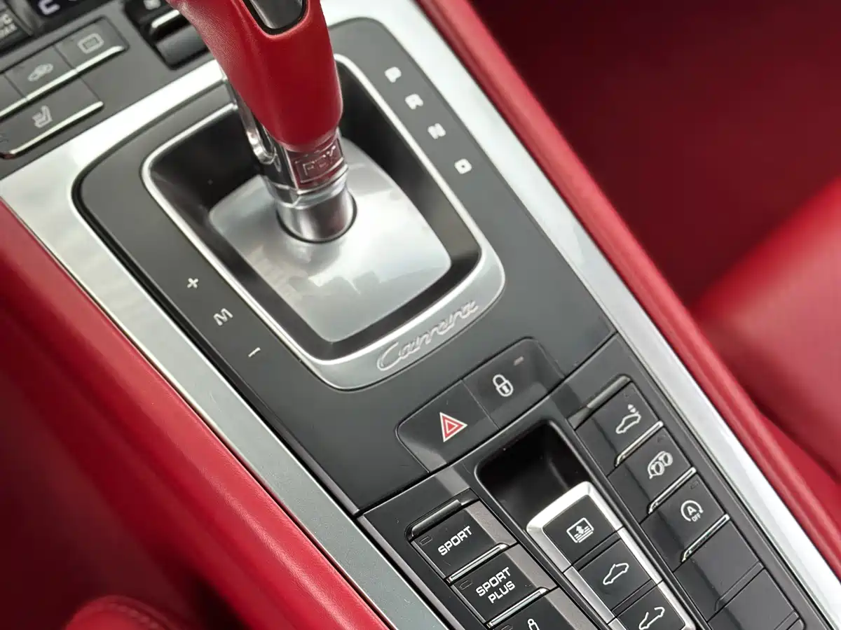 Porsche 911 2012 Carrera S 3.8L фото 15