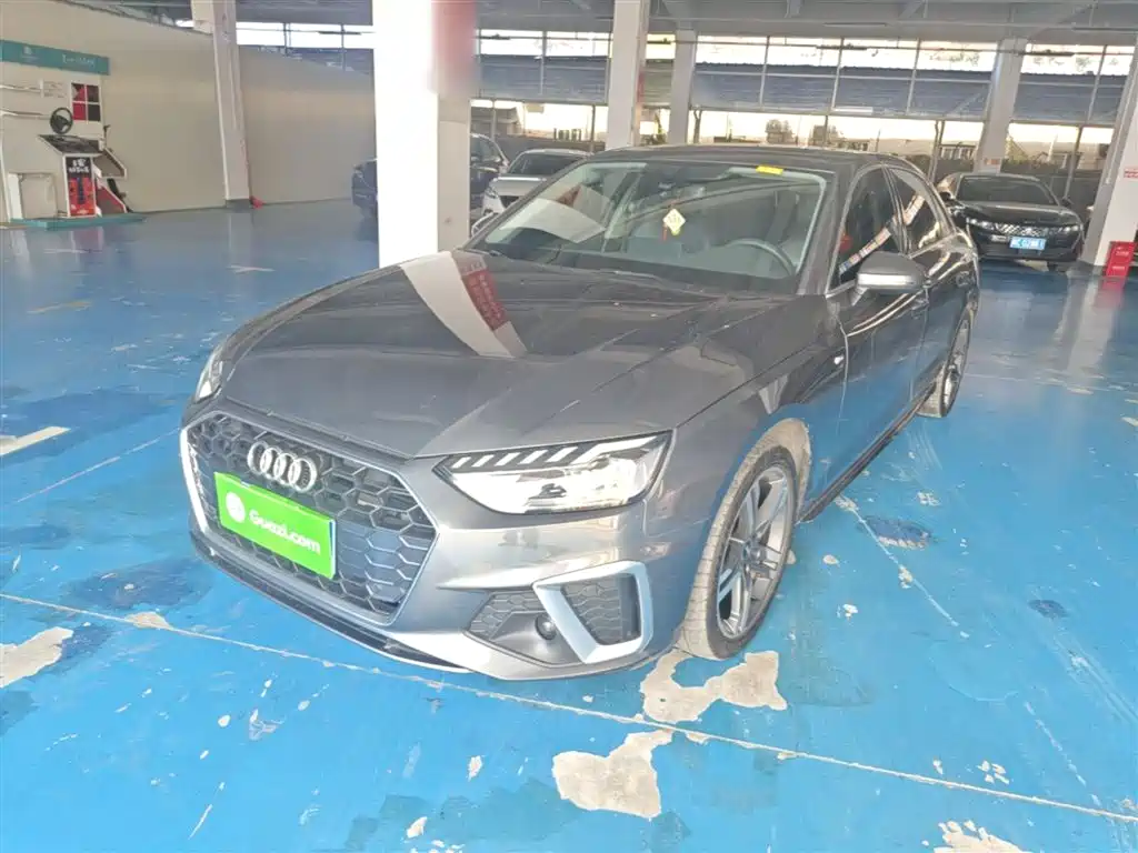 Audi A4L 2023 40 TFSI Fashion Dynamic