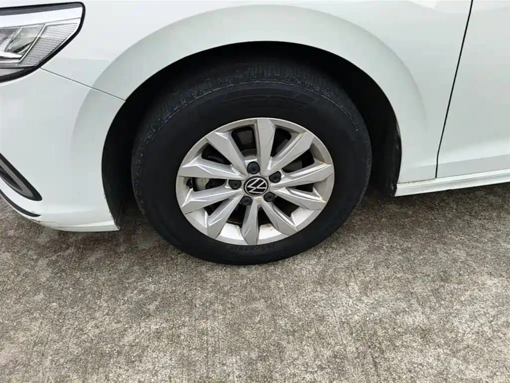 Volkswagen Bora 2023 200TSI DSG Comfort Edition фото 23
