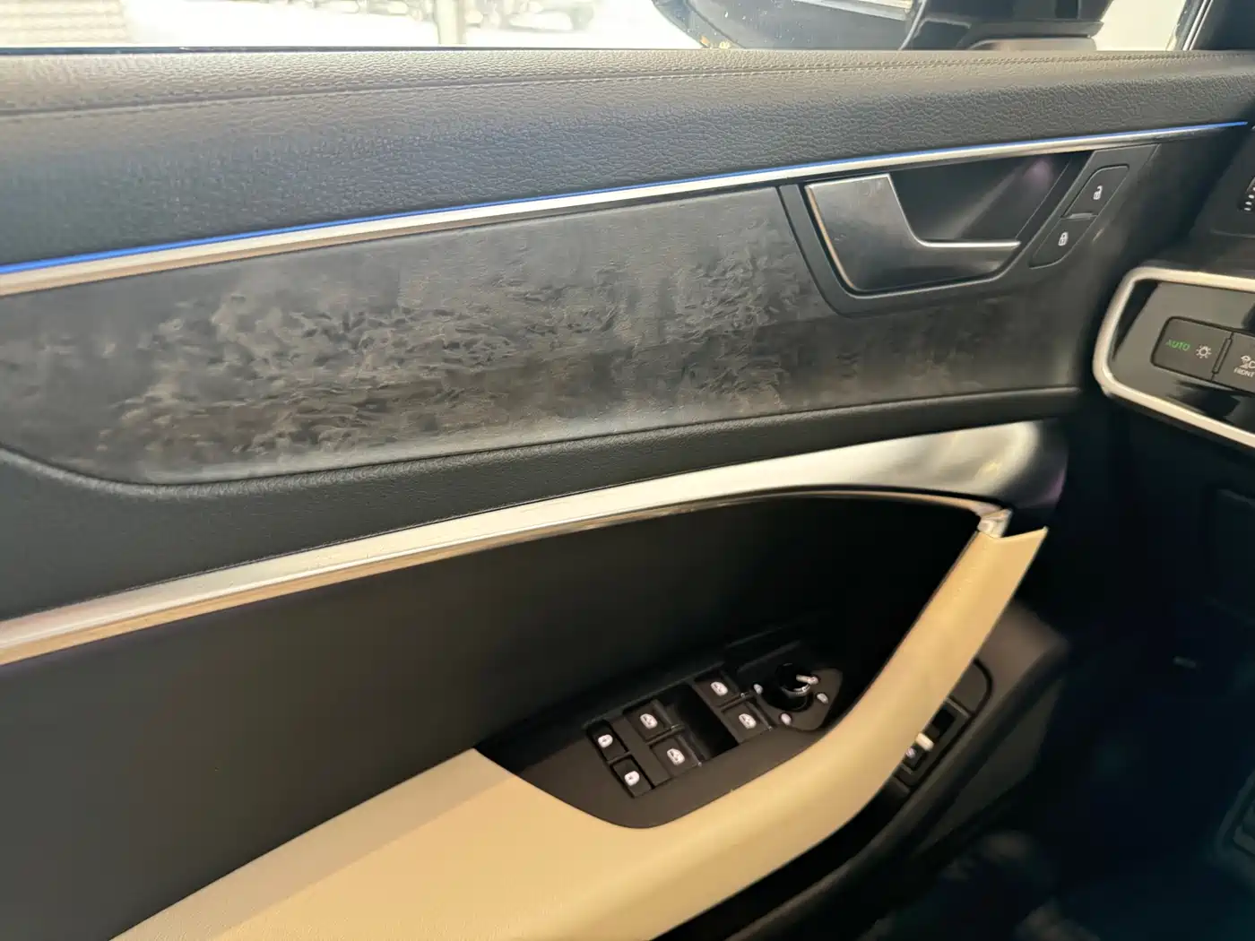Audi A6L 2022 45 TFSI Premium Elegance фото 10