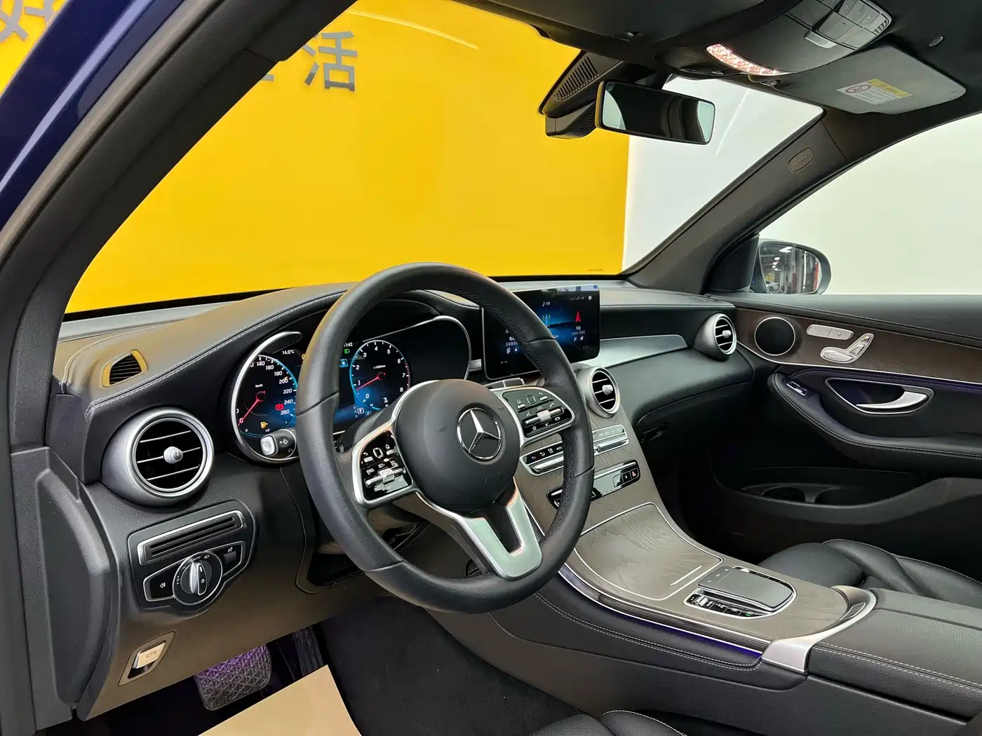 Mercedes-Benz GLC 2020 Facelift GLC 260 L 4MATIC Luxury фото 4