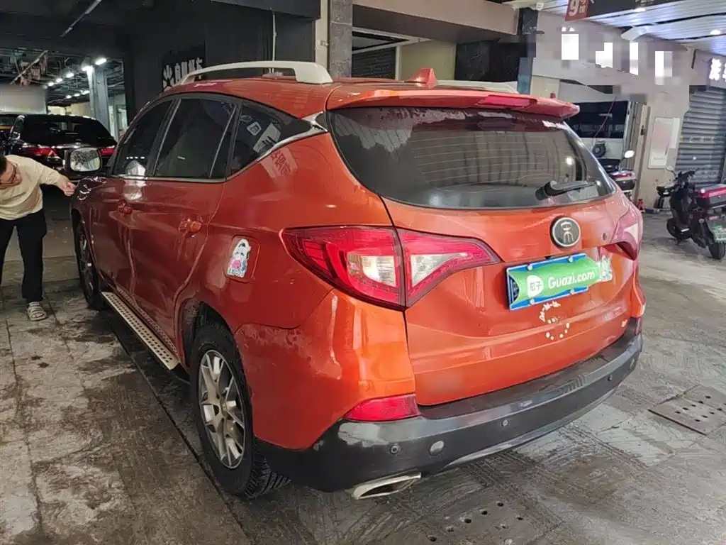 BYD Song 2017 Ultimate Upgrade 1.5TI Manual Elite Model фото 5