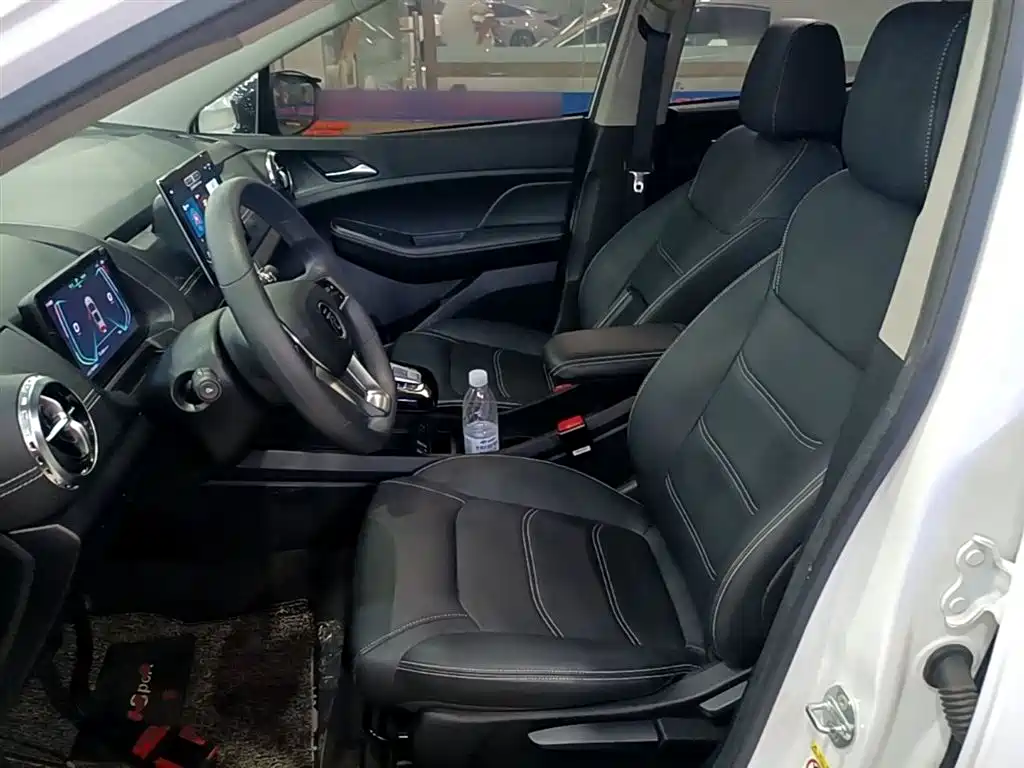 BYD Yuan New Energy 2019 EV360 Smart Connect Edition фото 15