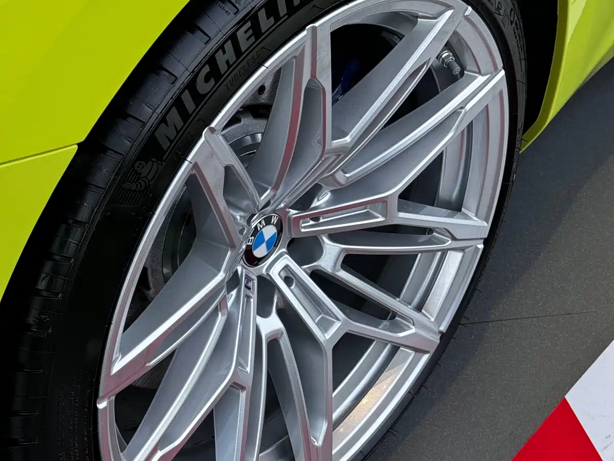 BMW M2 2024 M2 фото 6