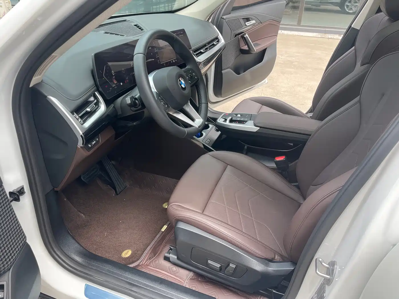 BMW X1 2023 sDrive20Li X Design Package фото 8