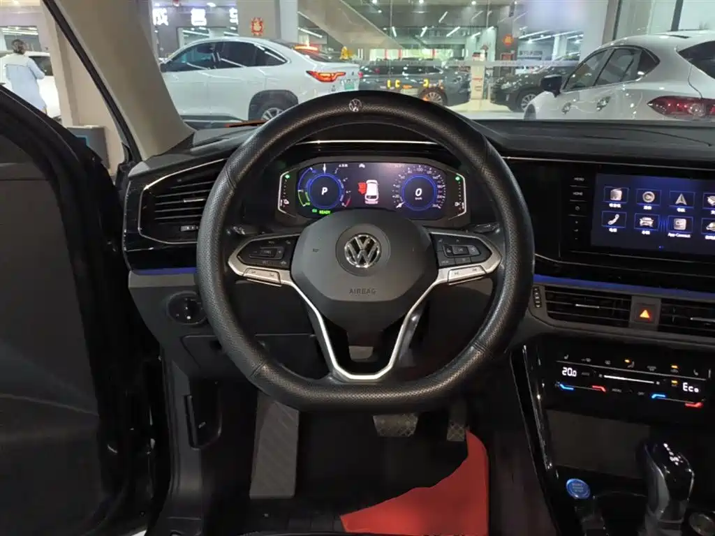 Volkswagen Tayron GTE Plug-in Hybrid 2020 Model 1.4T Luxury фото 11