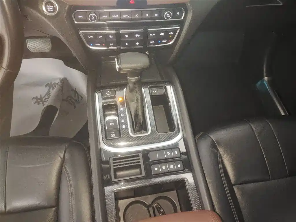 GAC Trumpchi Trumpchi GS8 2017 320T 2WD Luxury Smart Connect (7-seater) фото 10