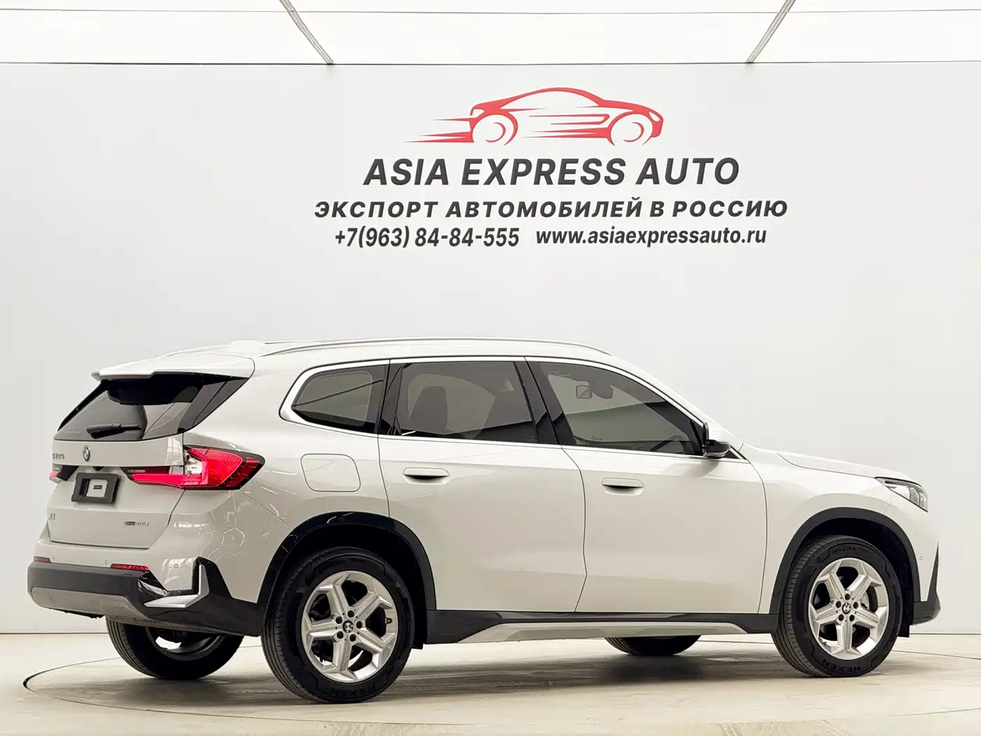 BMW X1 2023 sDrive20Li X Design Package фото 4