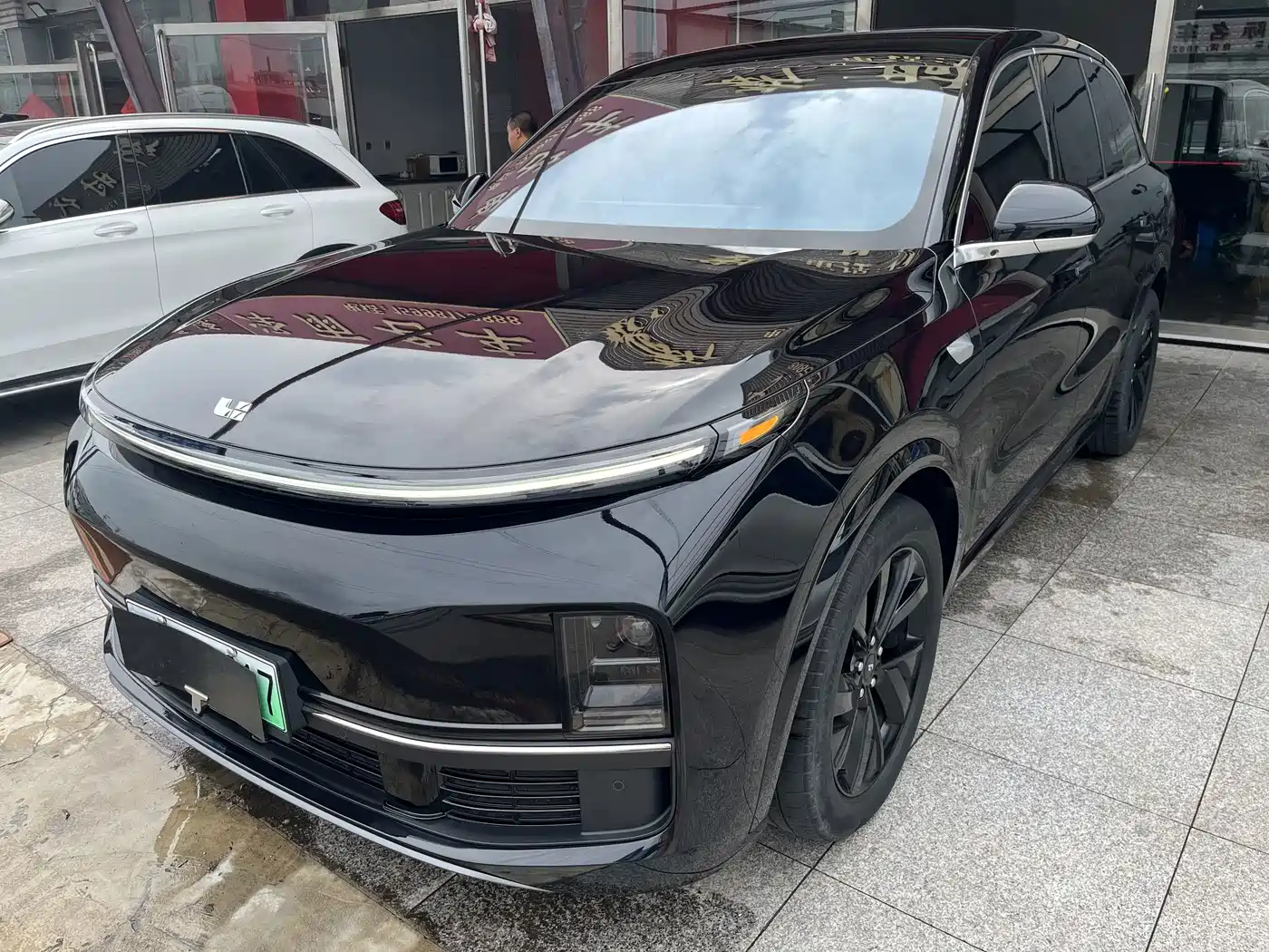 Li Auto Li L8 2023 Pro