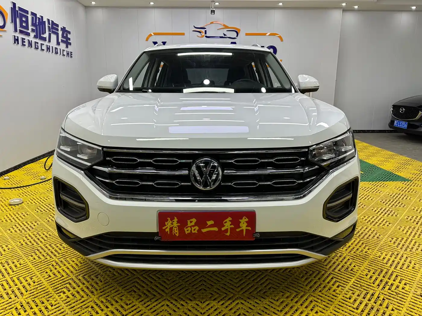 Volkswagen Tayron 2022 280TSI 2WD Luxury Smart Connect Edition фото 2