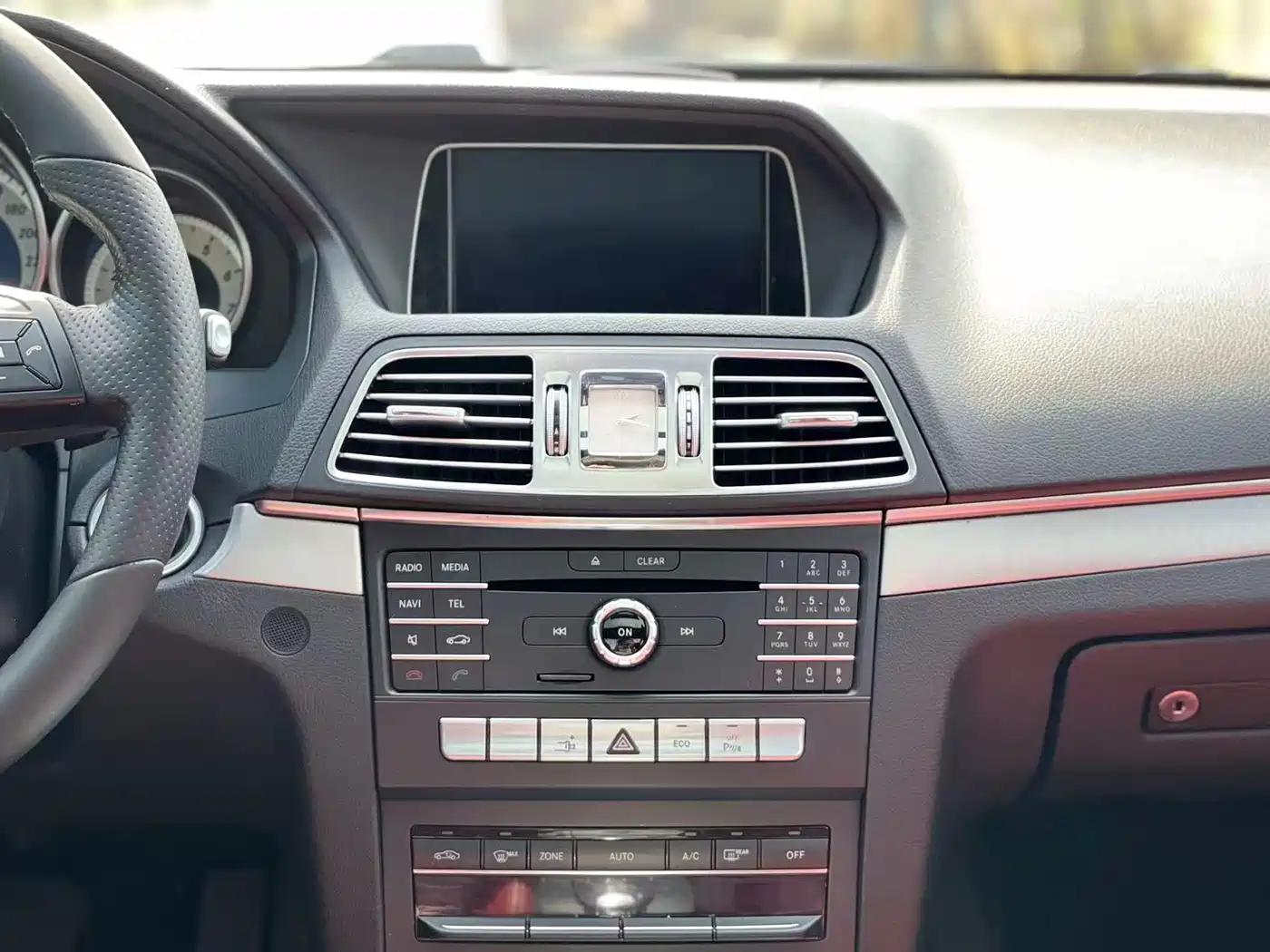 Mercedes-Benz E-Class (Import) 2014 E 200 Coupe фото 21