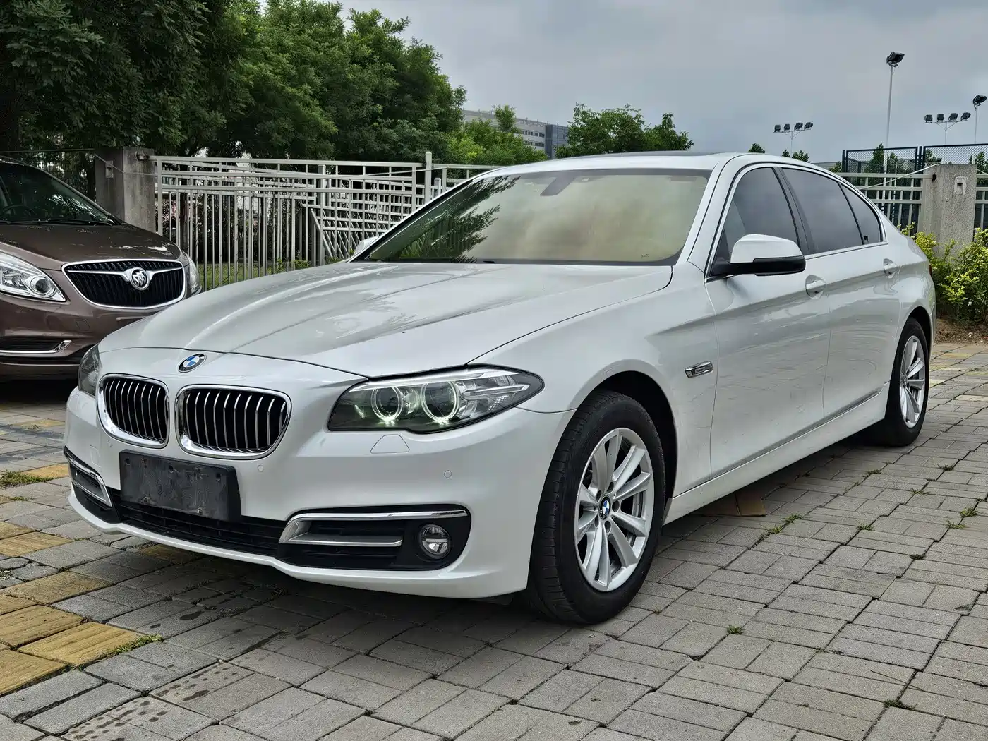 BMW 5 Series 2014 520Li Elegance