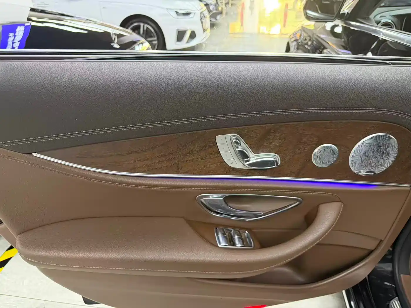 Mercedes-Benz E-Class 2019 E 300 L Luxury фото 10