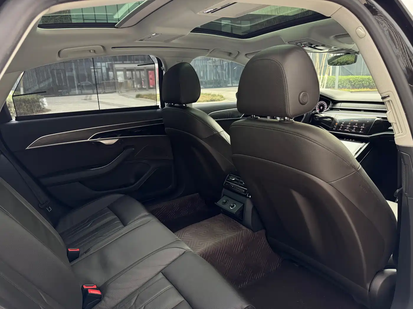 Audi A8 2018 A8L 55 TFSI quattro Launch Elite фото 19