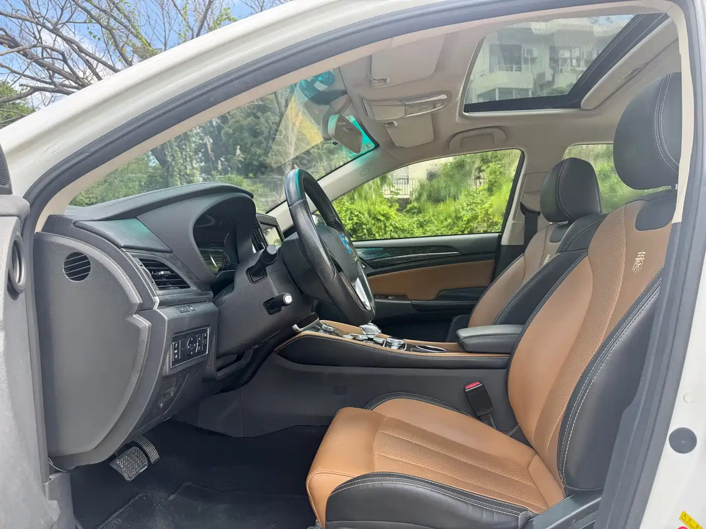 BYD Qin New Energy 2017 1.5T Premium Model фото 9