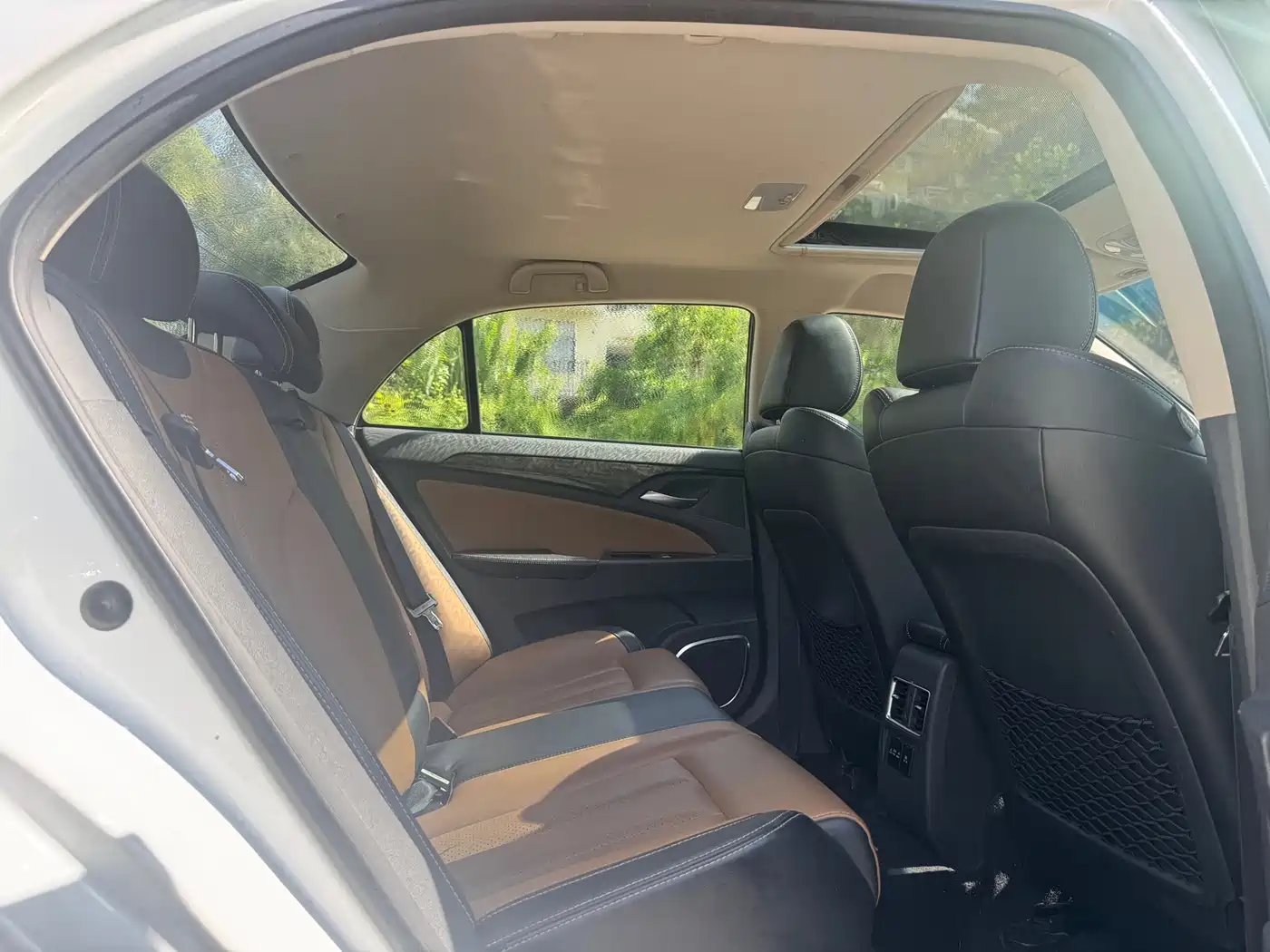 BYD Qin New Energy 2017 1.5T Premium Model фото 16
