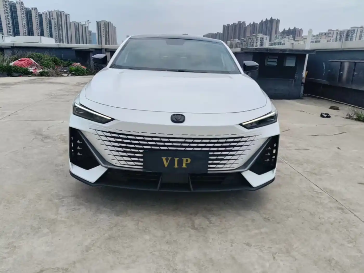 CHANGAN UNI-V