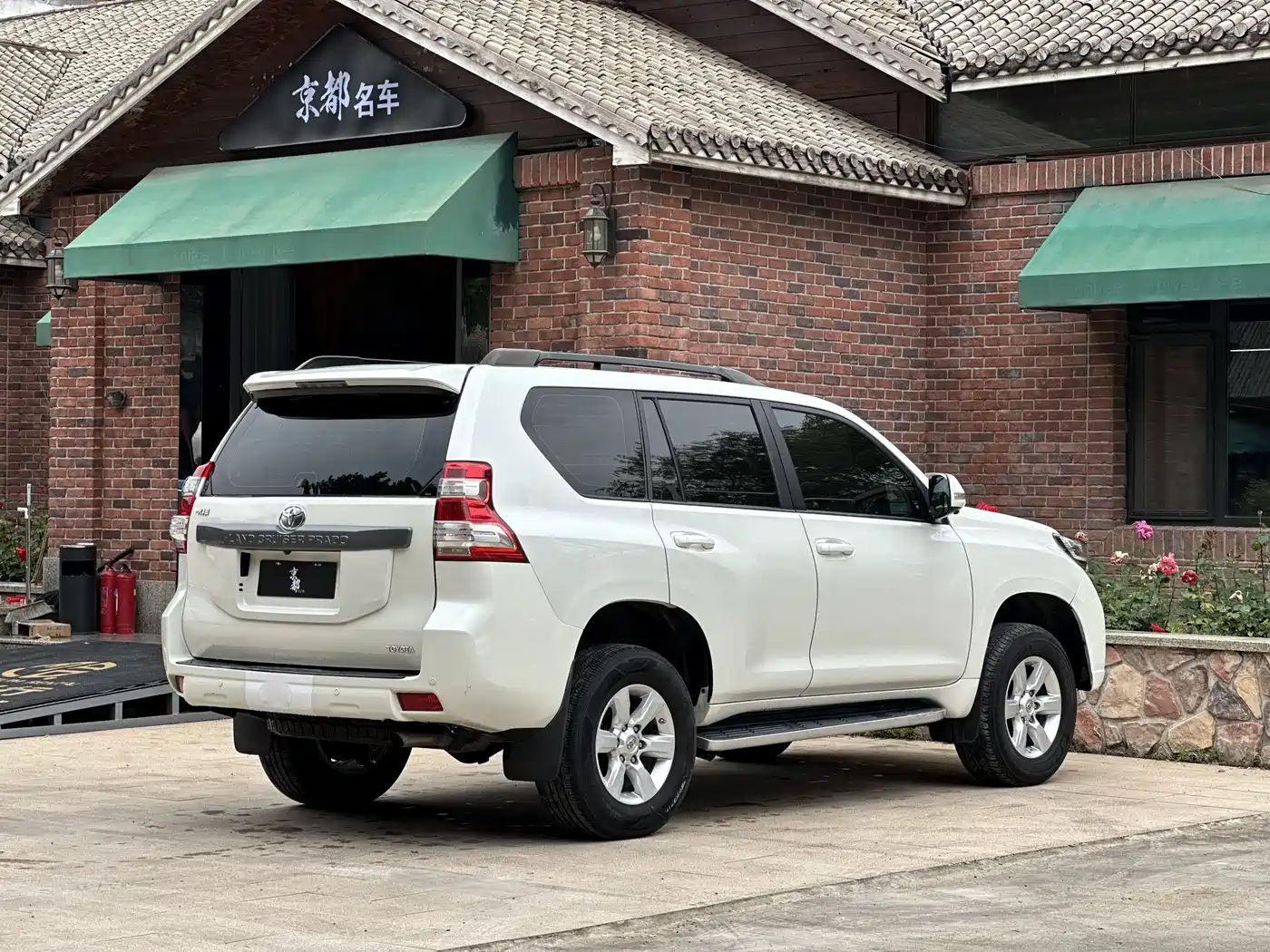 Toyota Prado 2016 3.5L Auto TX-L фото 4