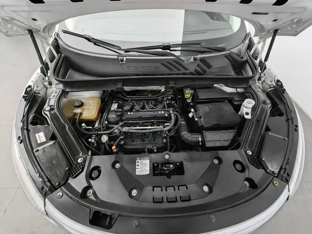 Qoros 5 2019 2018 Facelift 1.6T Automatic Leading