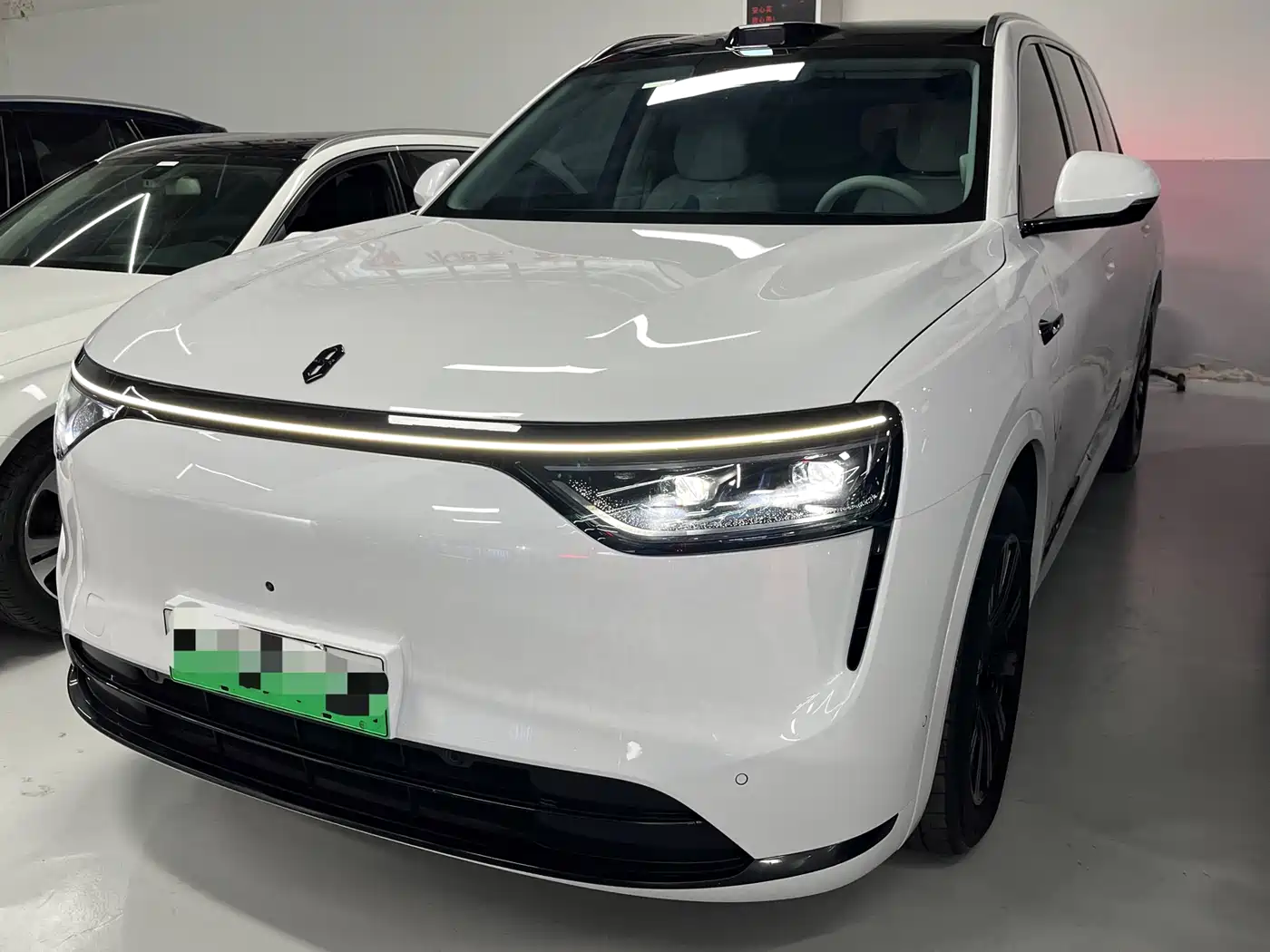 AITO Wenjie AITO M8 2025 Model Extended Range Max+ Edition 53.4kWh 6-Seater