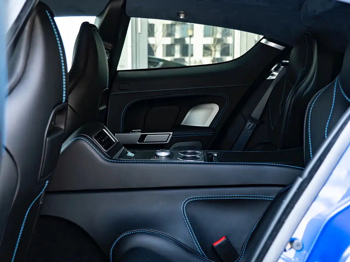 Aston Martin Rapide 2016 6.0L S фото 23