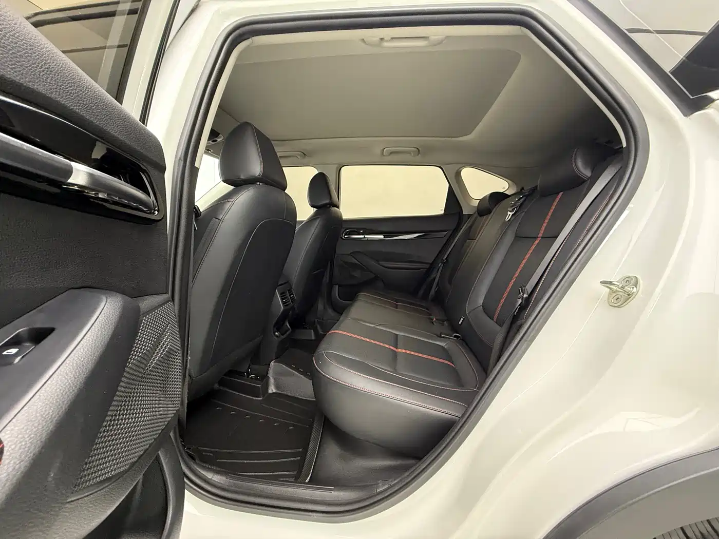 Kia KX3 Smart Run 2021 1.5L CVT Fashion Edition фото 14