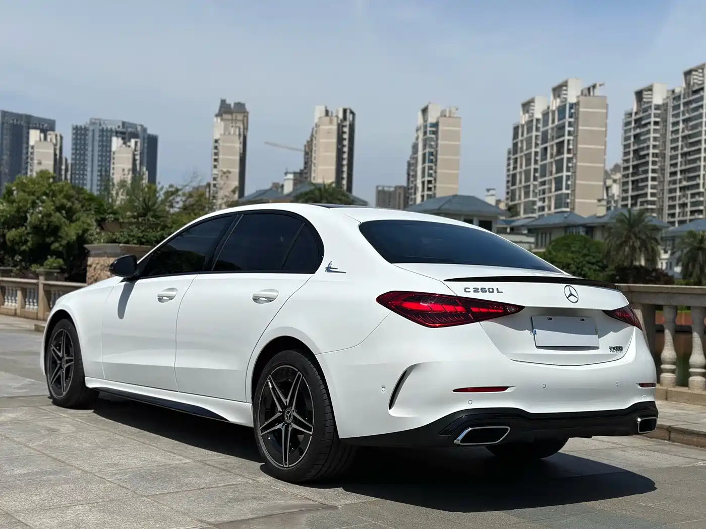 Mercedes-Benz C-Class 2023 Facelift C 260 L Night Sport Edition фото 18