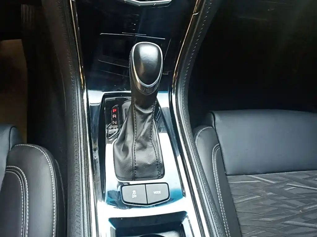 Cadillac ATS-L 2014 25T Comfort фото 14