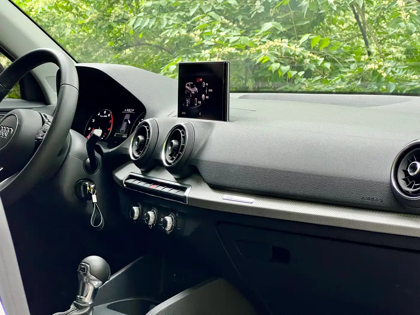 Audi Q2L 2021 Model 35 TFSI Fashion Dynamic фото 28