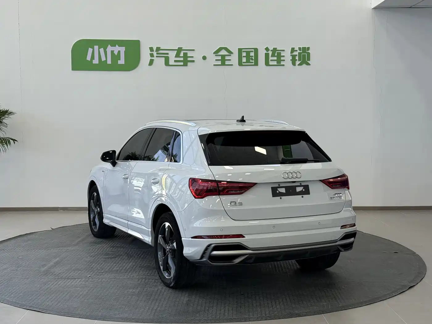 Audi Q3 2022 35 TFSI Fashion Dynamic фото 4
