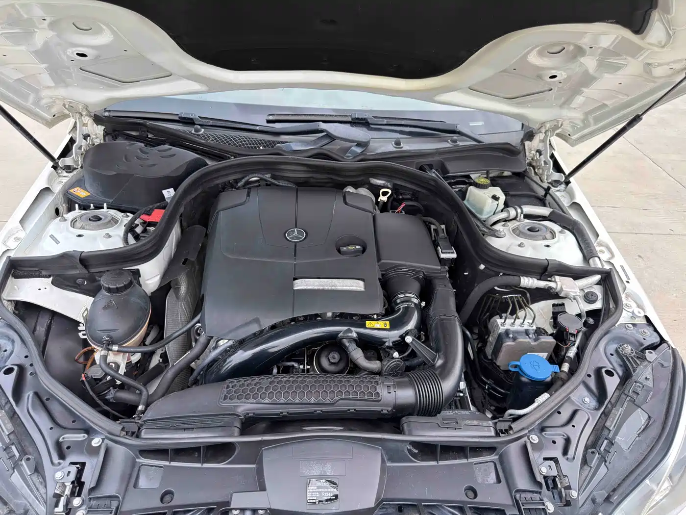 Mercedes-Benz E-Class 2015 Facelift E 260 L Sport фото 26