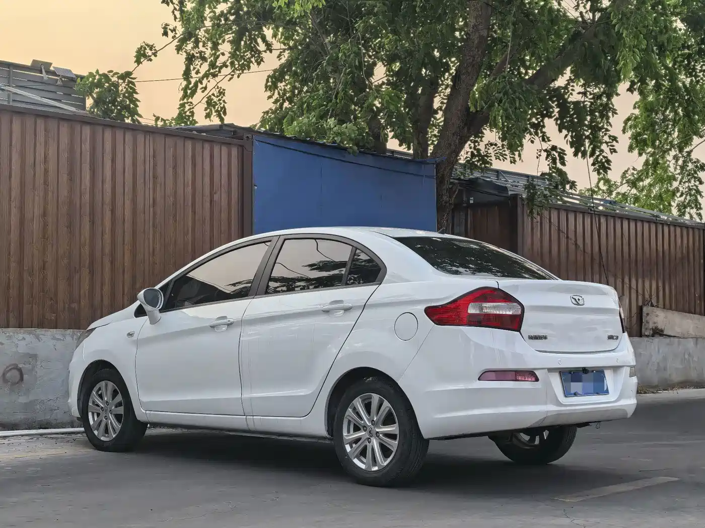 Cowin Kaiyi C3 2017 2015 1.5L Manual Yellow Diamond