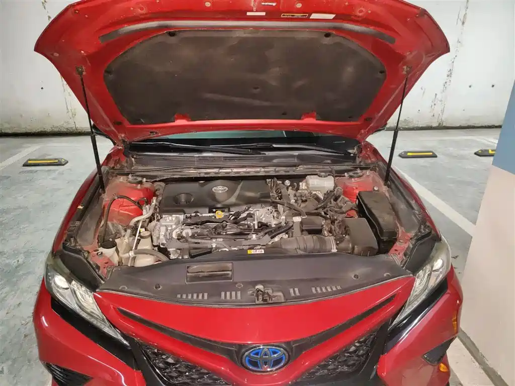 Toyota Camry 2019 Hybrid 2.5HS Trend Edition China VI фото 14