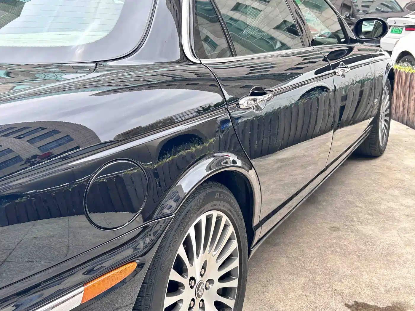 Jaguar XJ 2006 2005 Model XJ6L 3.0