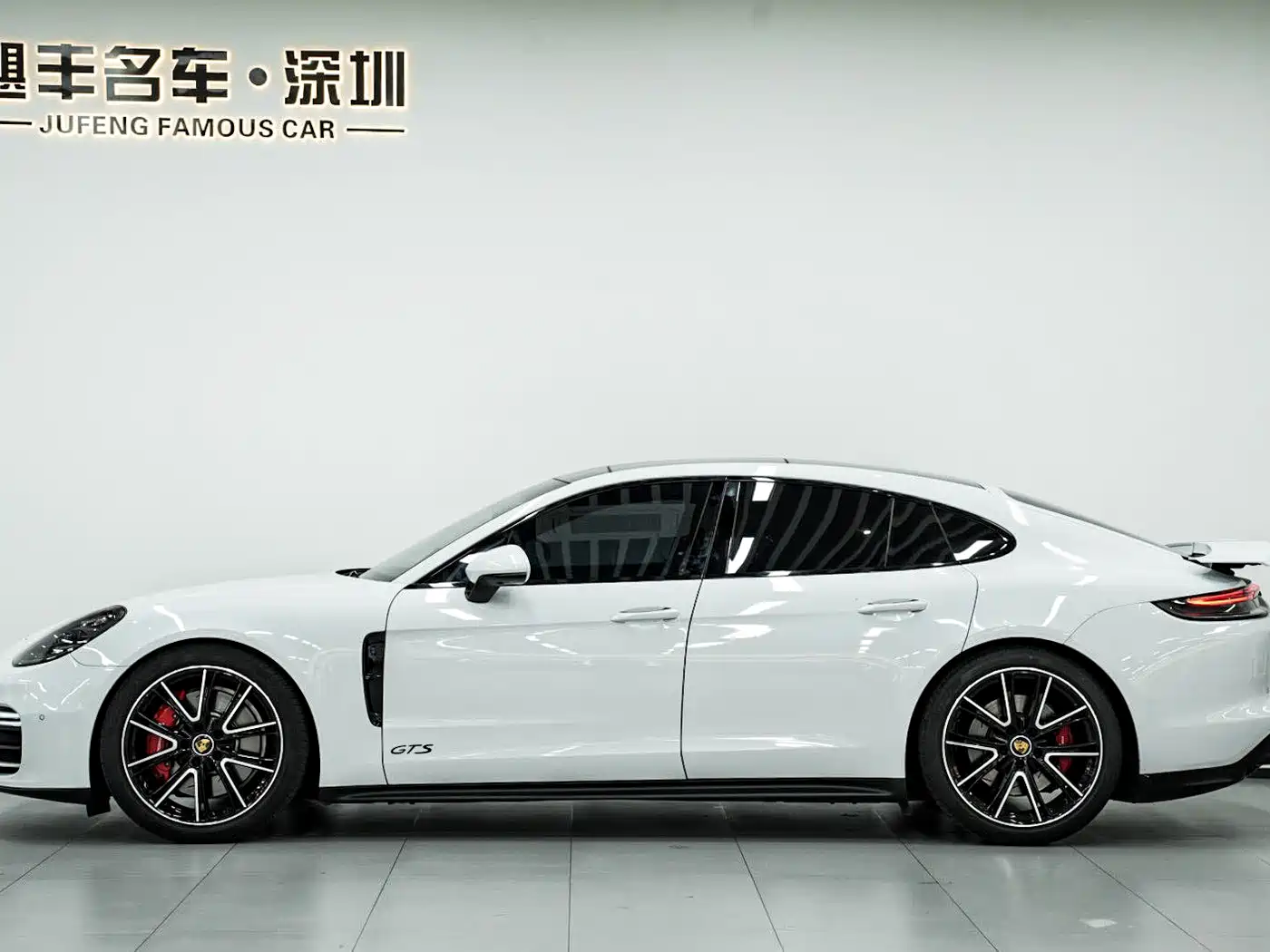 Porsche Panamera 2023 Panamera GTS 4.0T фото 3