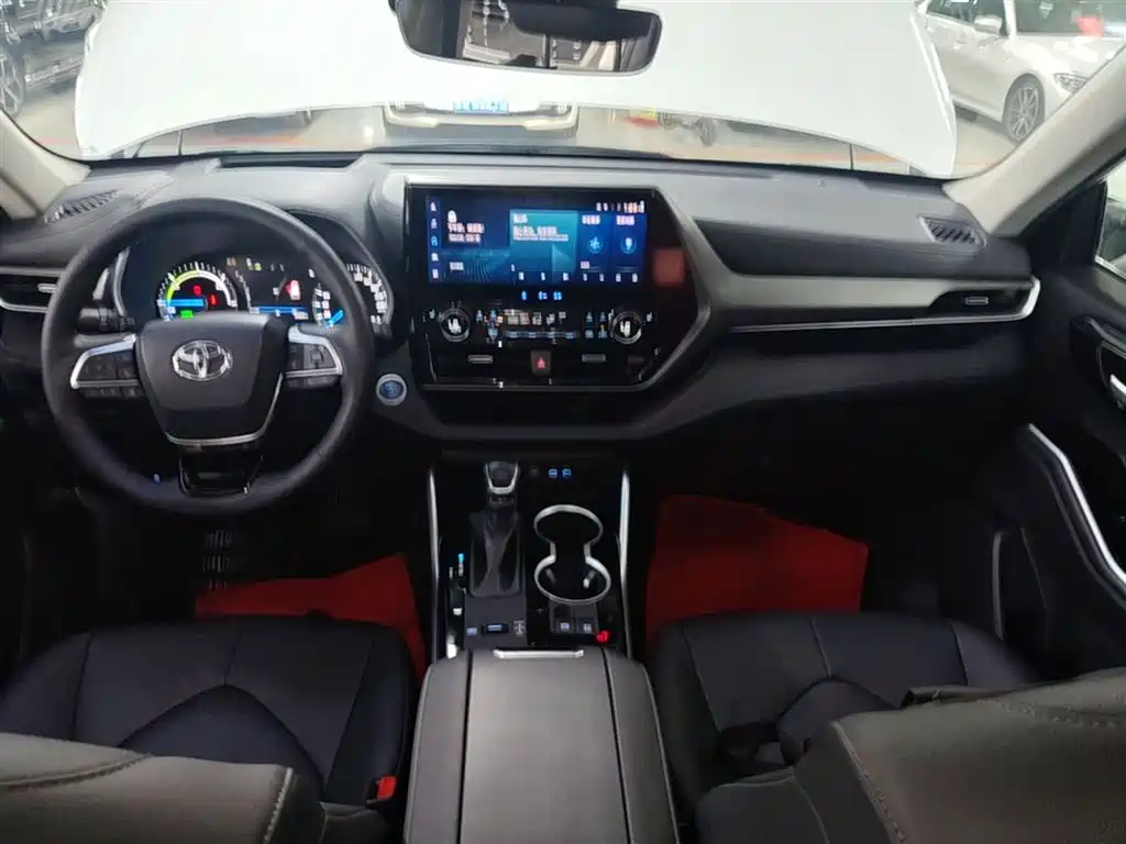 Toyota Highlander 2022 Model Dual Engine 2.5L 4WD Premium Edition 7-Seater фото 10
