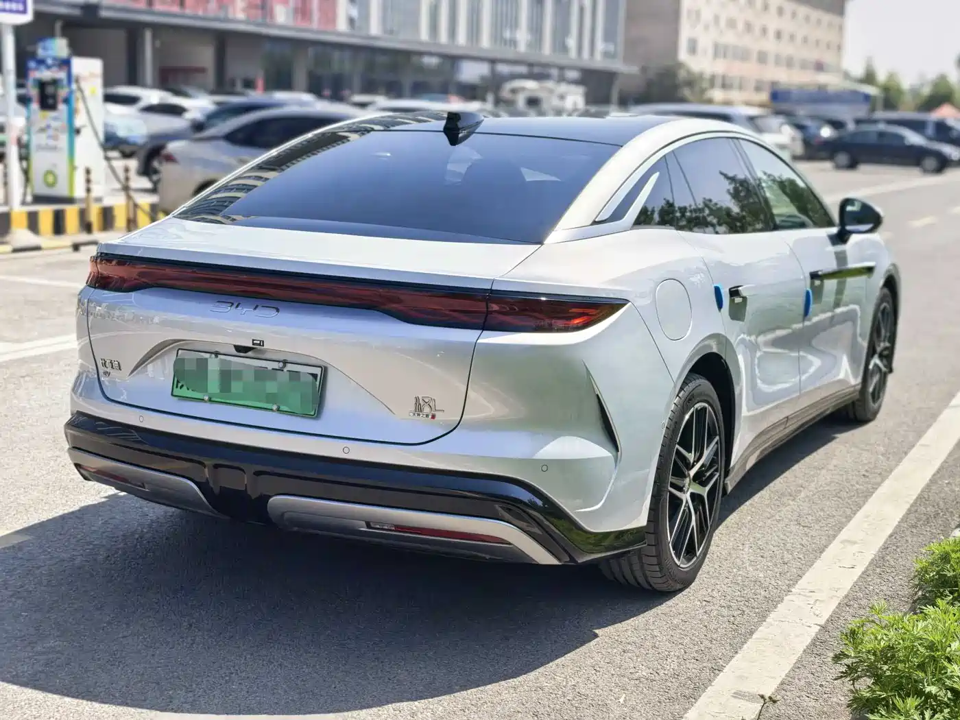BYD Han L 2025 EV AWD LiDAR Flagship фото 18