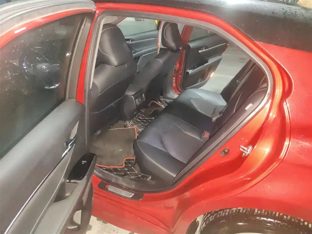 Toyota Camry 2019 Hybrid 2.5HS Trend Edition China VI фото 16