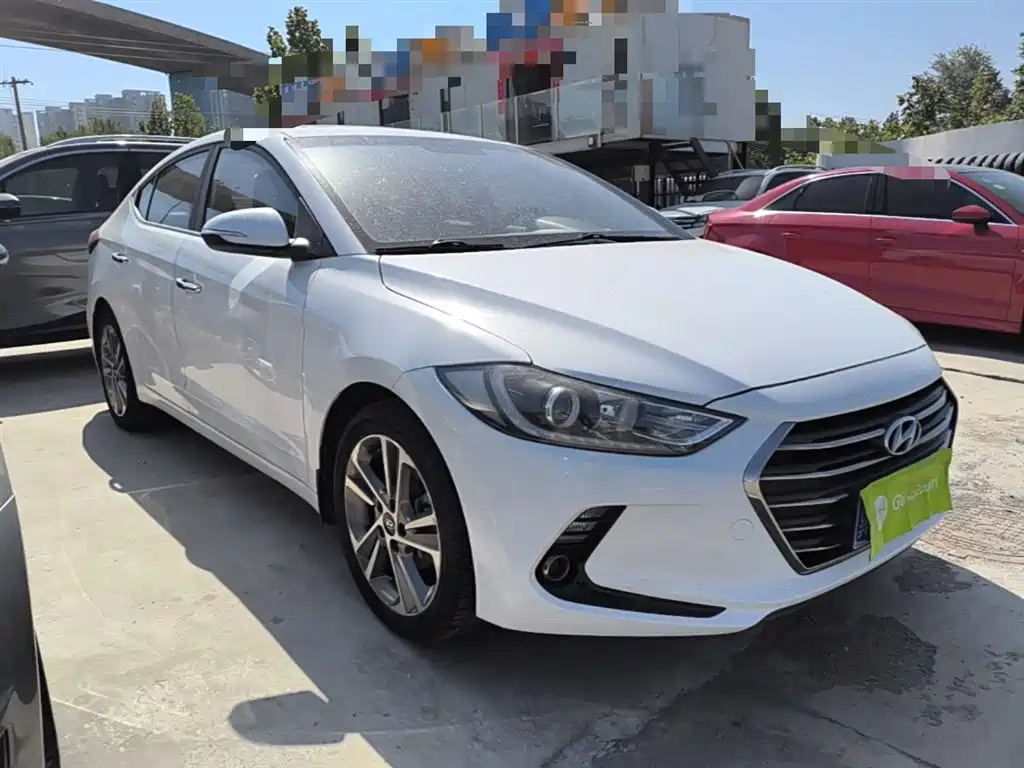 Hyundai Elantra 2016 Model 1.6L Automatic Smart Elite фото 4