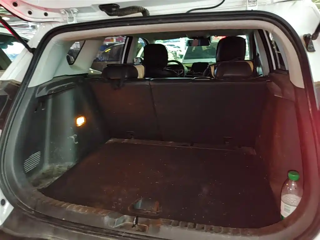 Chevrolet Trax 2019 Redline 335T CVT Extreme Edition (China VI) фото 19