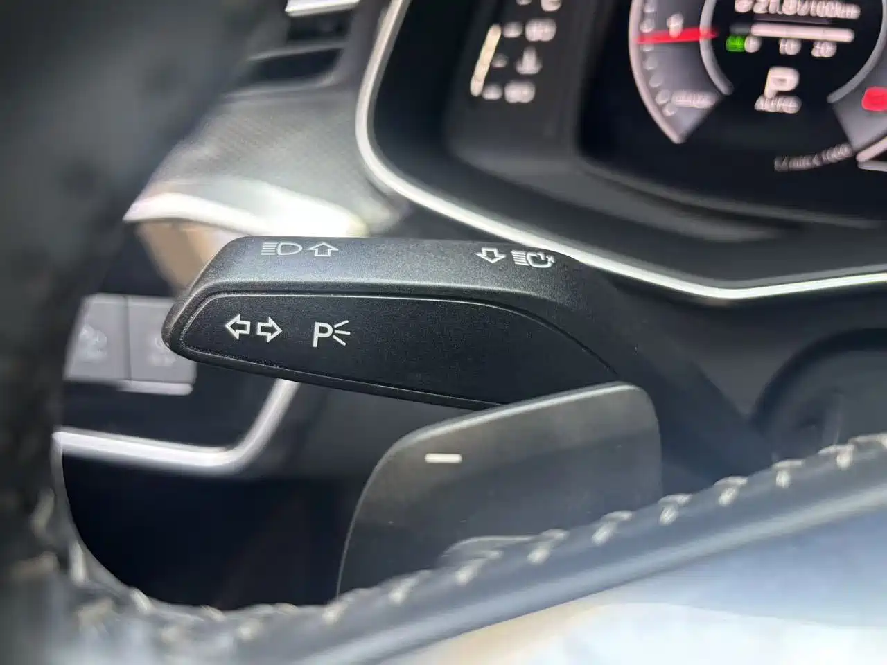 Audi A6L 2020 40 TFSI Luxury Dynamic фото 12