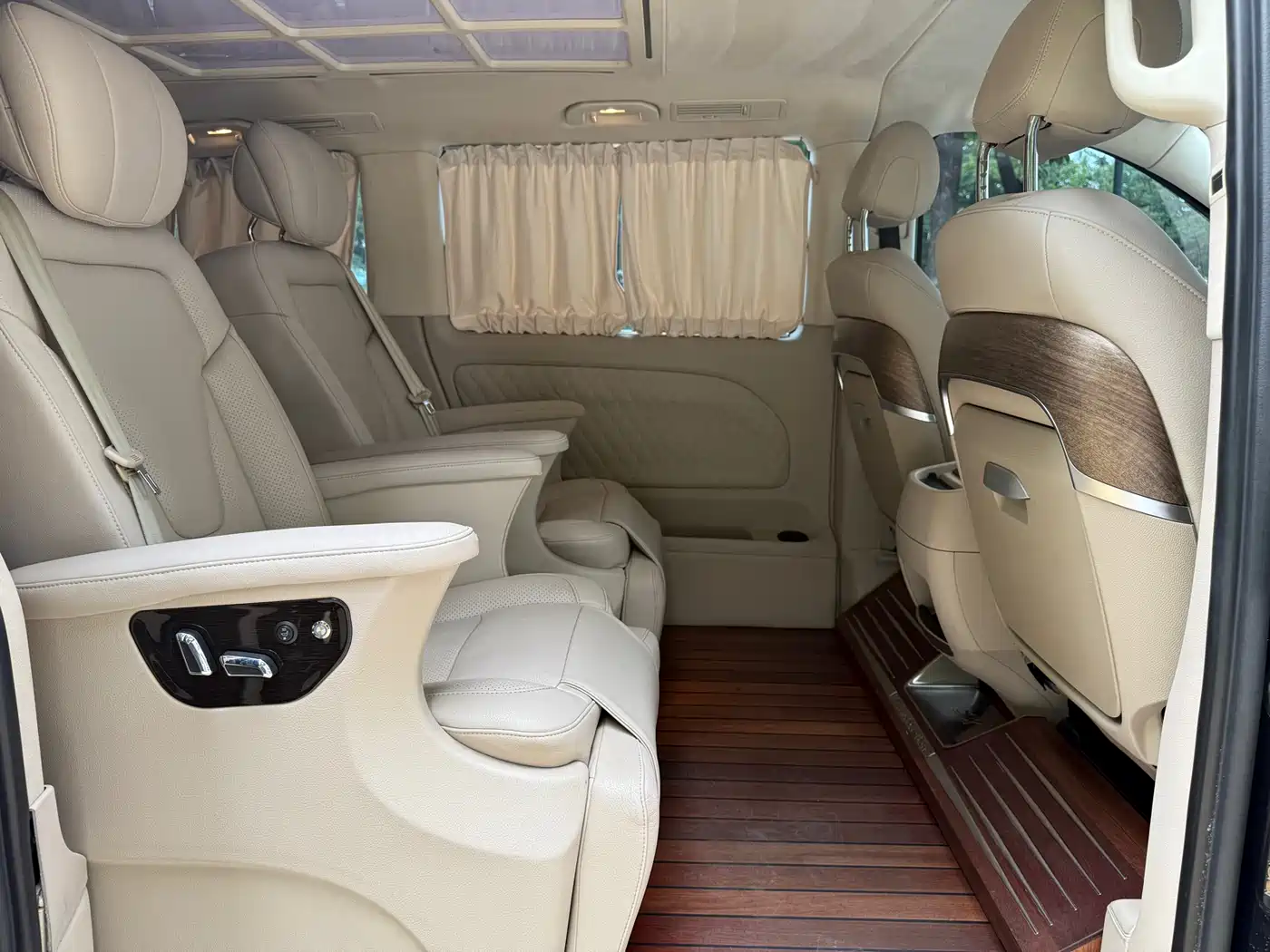 Mercedes-Benz Vito 2018 2.0T Business Edition China VI фото 9