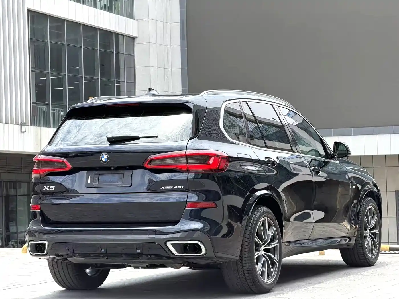 BMW X5 (Import) 2019 xDrive40i M Sport Package фото 10
