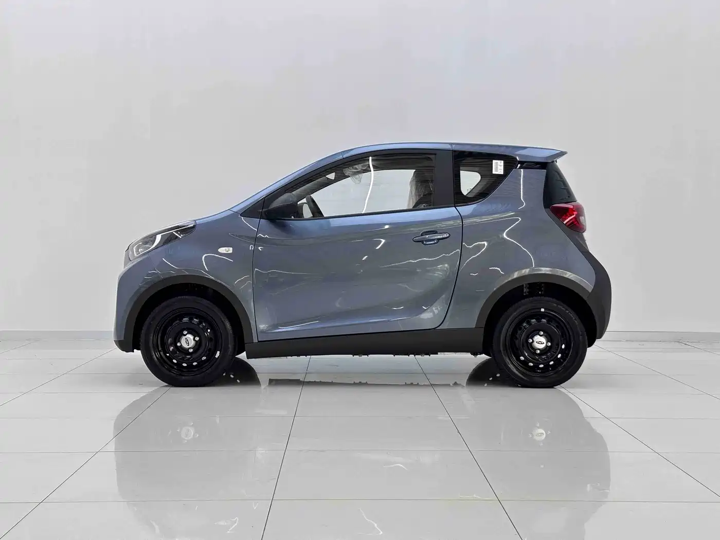 QQ New Energy Little Ant 2026 2025 251km Favorite Edition 25.05kWh