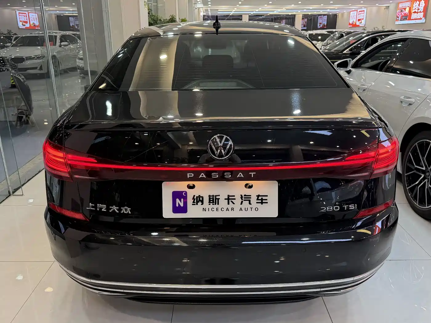 Volkswagen Passat 2023 280TSI Elite Edition фото 6