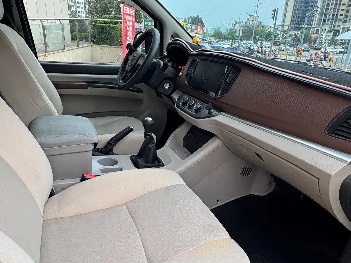 Фото 7 - Dongfeng Fengxing Lingzhi