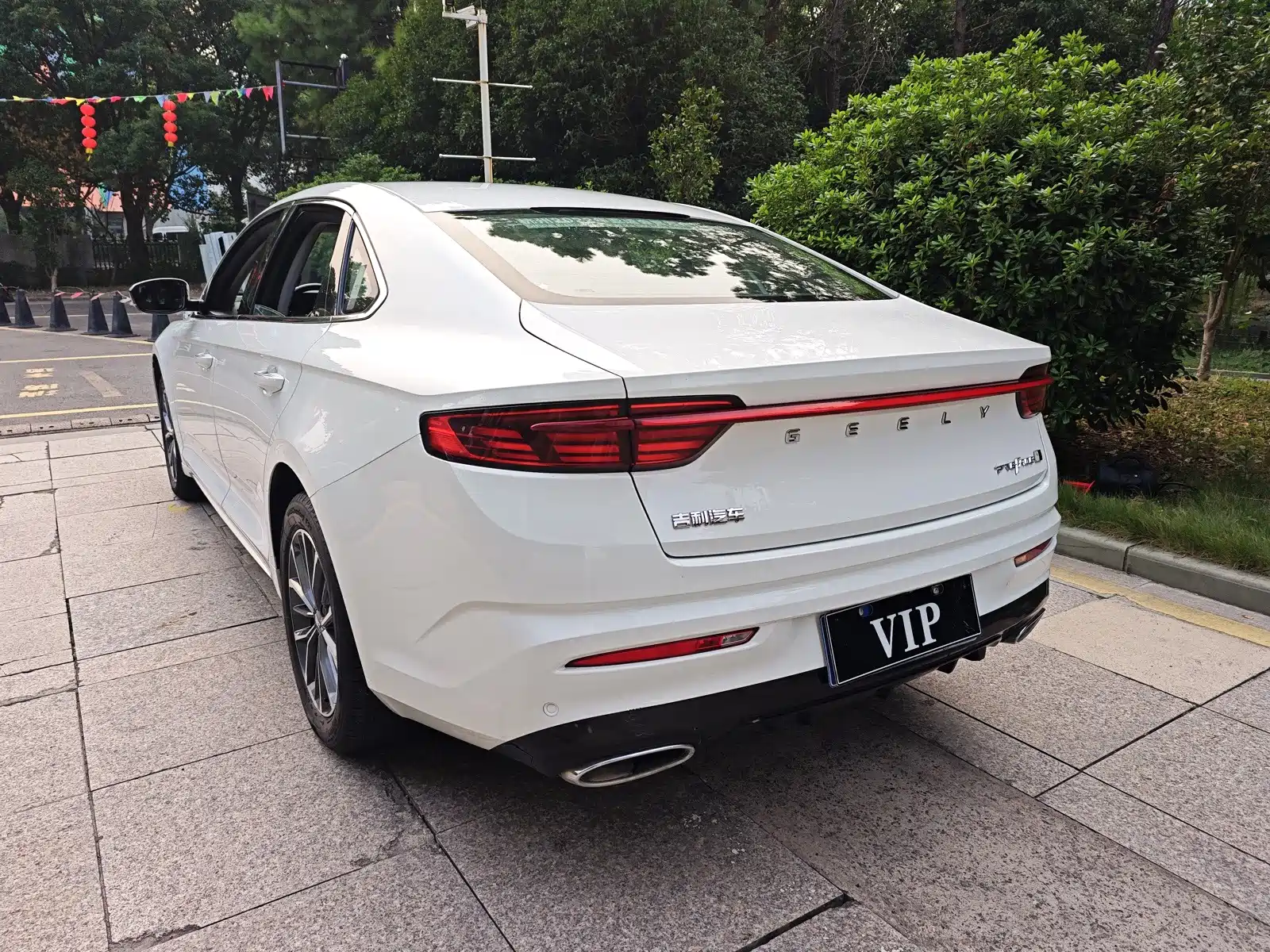 Фото 14 - Geely Preface