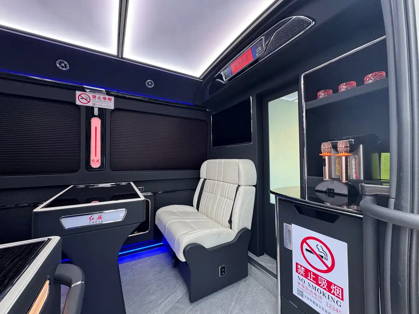Hongqi Guoyue 2024 3.0T Flagship Edition 17-seater фото 13