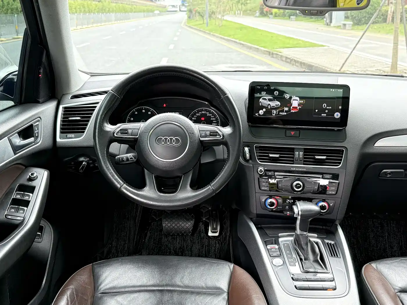 Audi Q5 2017 40 TFSI Technology фото 15